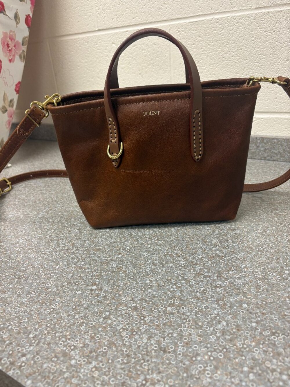 Fount Bellfield Crossbody Hazelnut